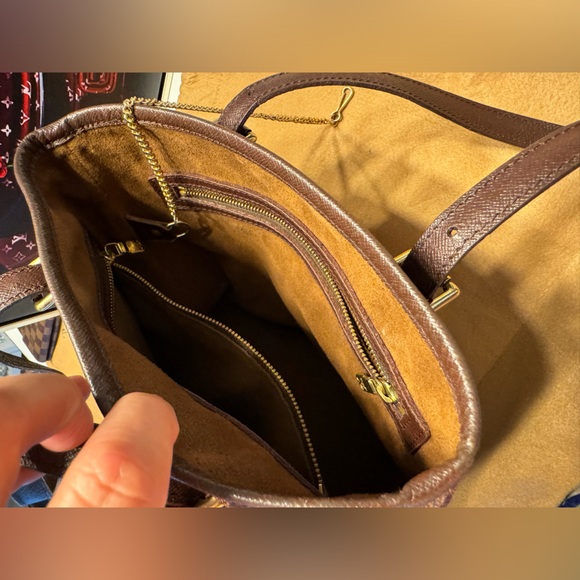 ♥️Damier Ebene Marais Bucket 23 - Picture 9 of 13